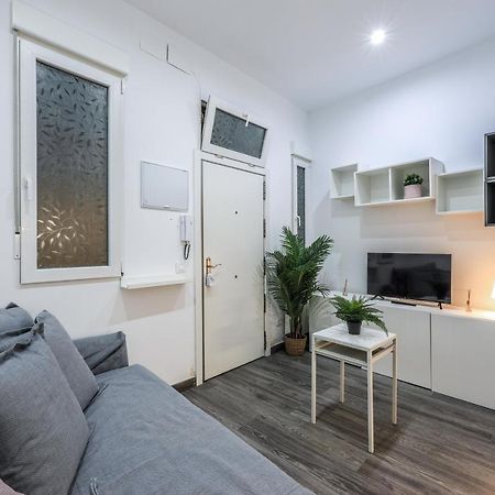 Discover Madrid From Our Cozy Studio Exterior photo